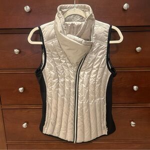 Calvin Klein Performance Down Fill Packable Puffer Vest Womens Cream/Tan Black S